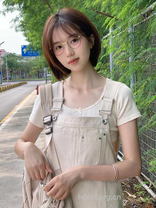 9款夏季校园发型 装嫩不容错过