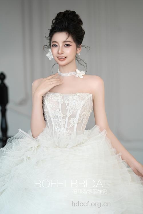 2010春夏 最典雅新娘韩式盘发