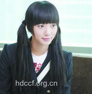 学习“钱小样”一款发型7种扮相