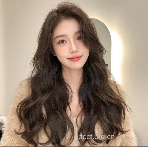 十款温柔女人味韩版长发造型