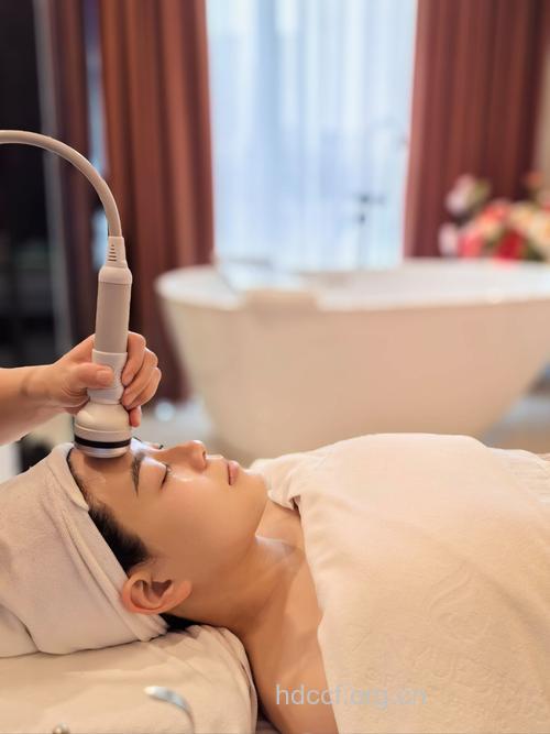 SPA美容仪 美容护肤时尚新体验