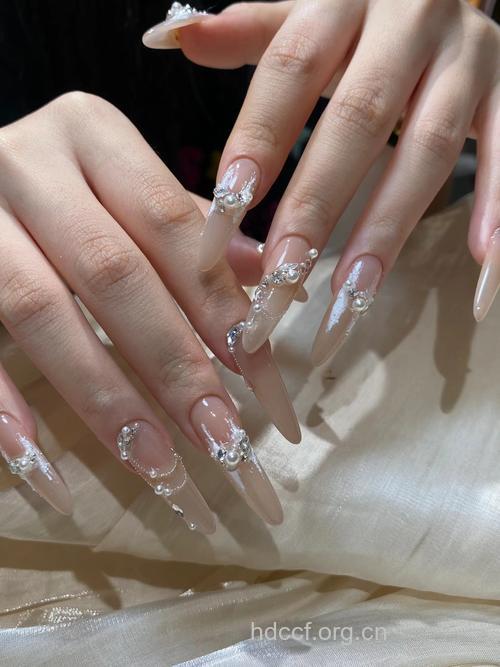 长款美甲 不一样的风情