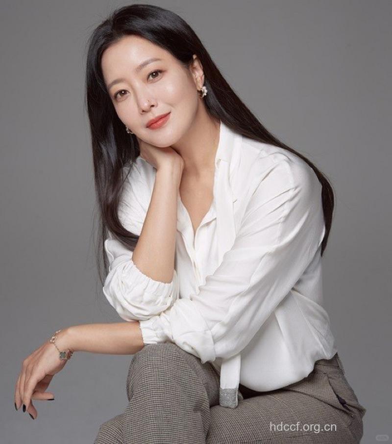 韩国女星金喜善是怎样保持身材的