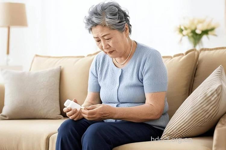 瘦弱老人患高血压病情会更严重