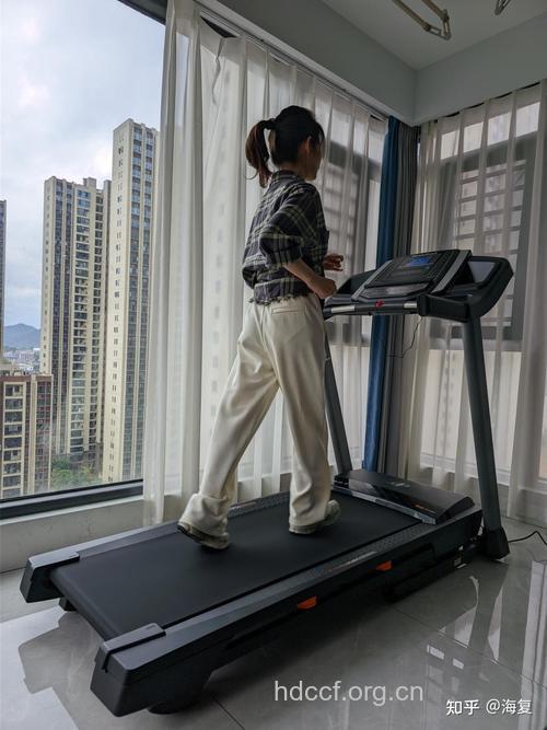 跑步机减肥 两周瘦出好身材