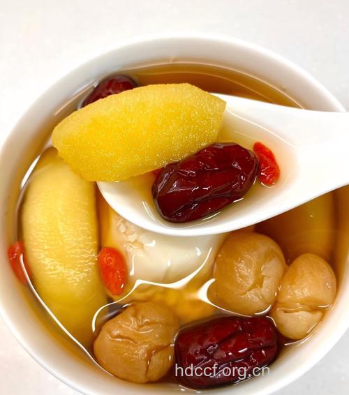 初秋7种滋补汤 让你肌肤白里透红