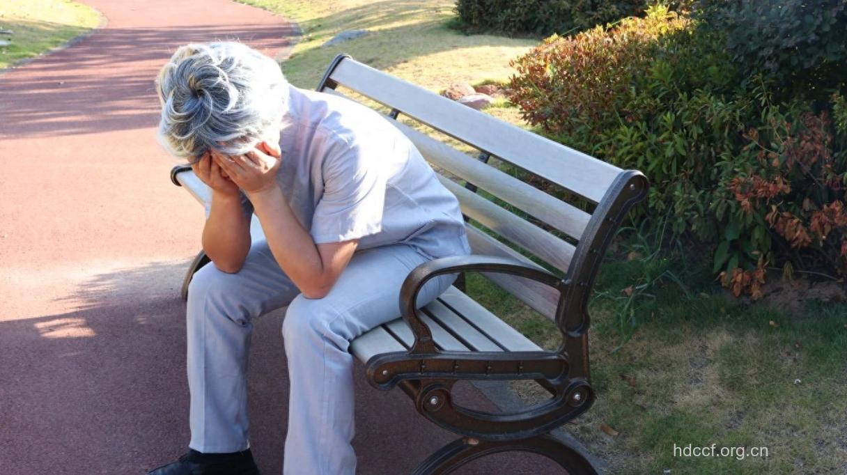 太干净的环境易老年痴呆