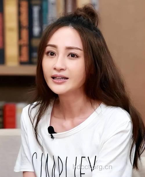 学凤姐姚笛如何美容护肤