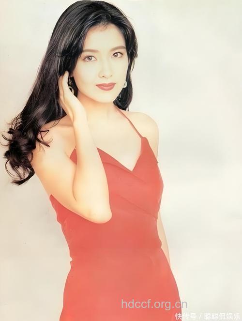 没去过美容院的周慧敏是如何护肤的