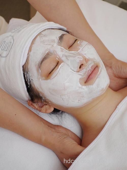 告别暗沉 让肌肤重新闪亮