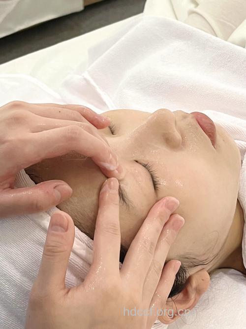 净透保养术 为肌肤排毒