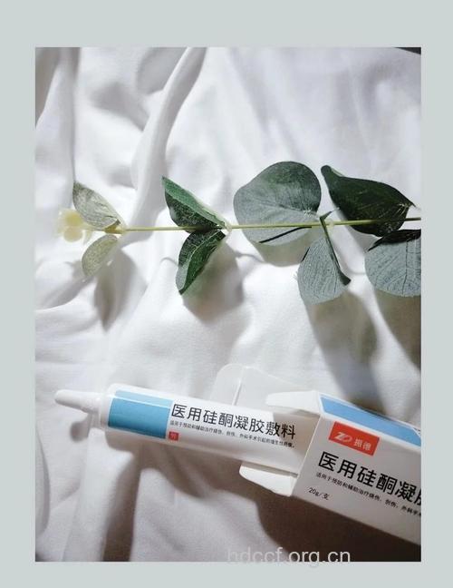 鸡蛋牛奶与痘痘