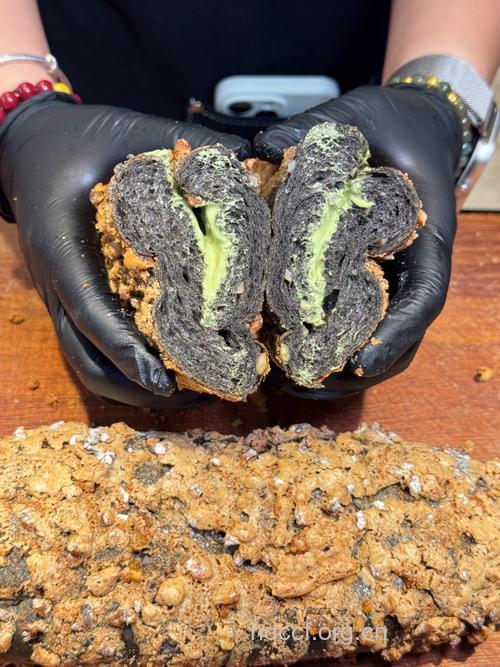 十种＂恐怖＂食物毁掉你苗条