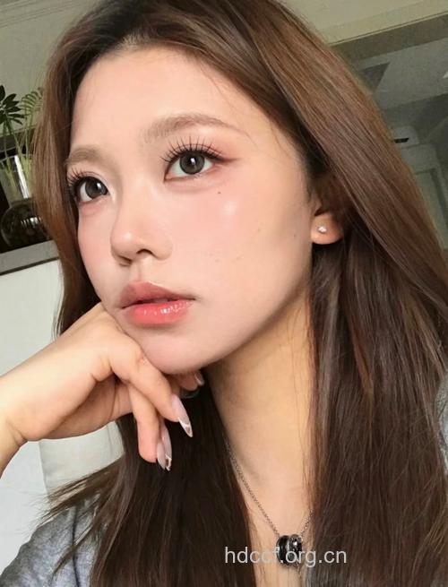 韩式唇妆:就是要这么小清新
