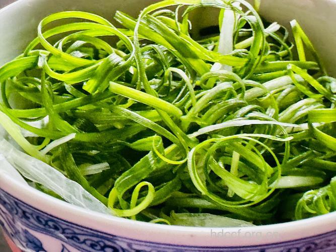 长寿老人春天必吃的食物——葱