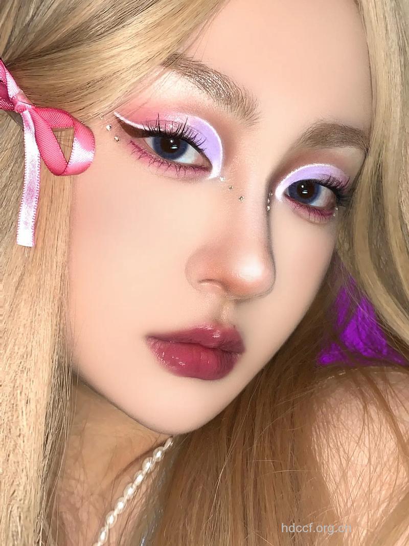 彩色眼影眼线大碰撞