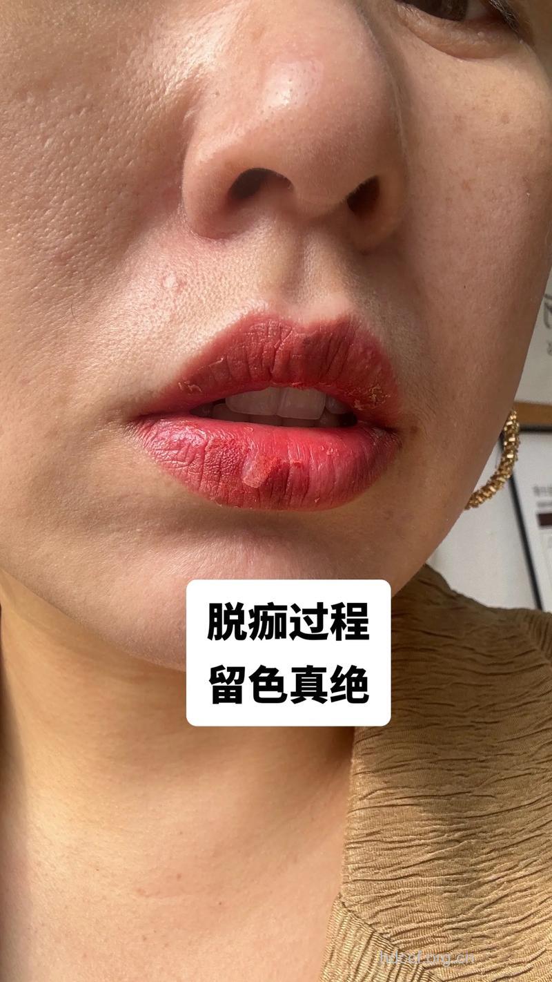 唇妆脱色怎么办|唇妆脱色怎么办