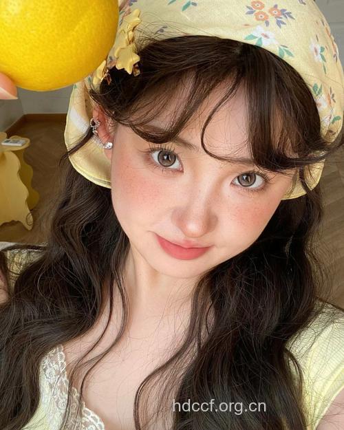 夏日清新柠檬妆 绿意迷人