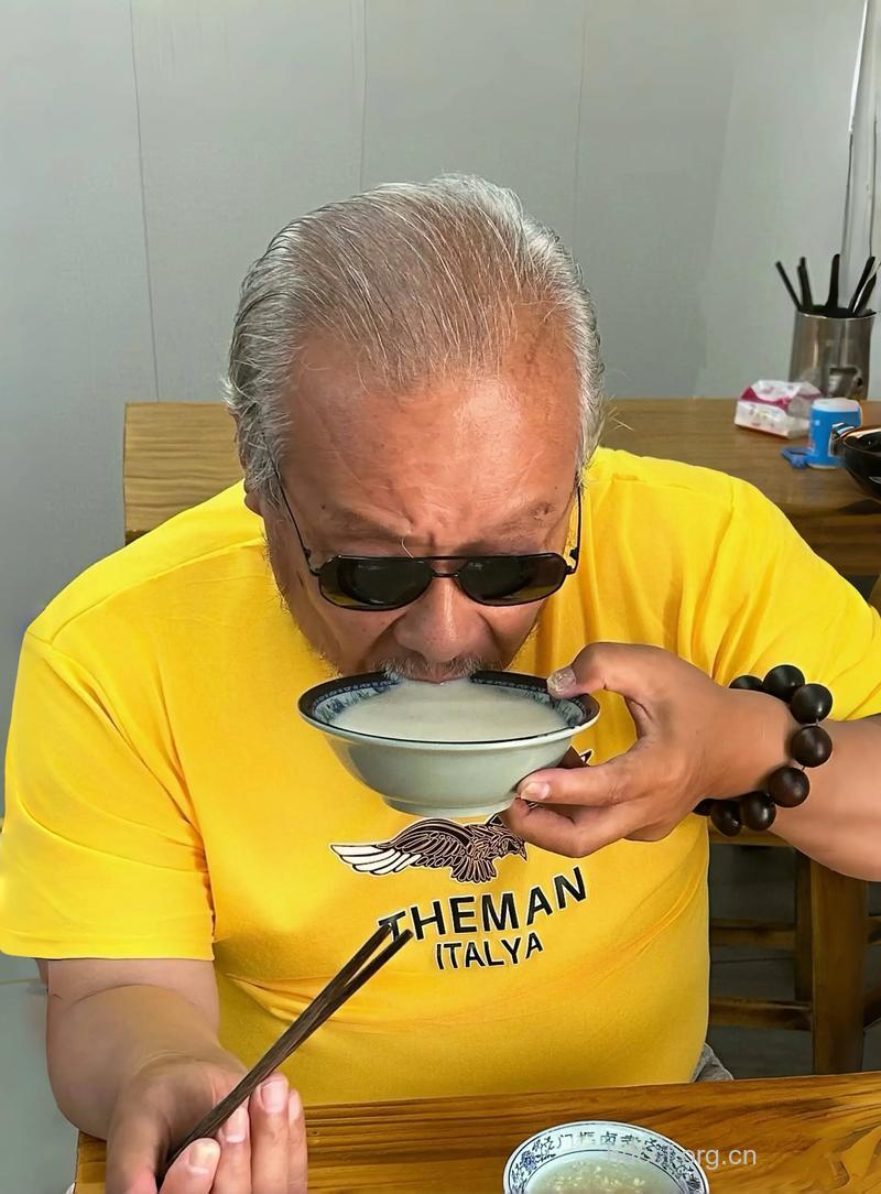 惊!老年人每天喝果汁可健脑?