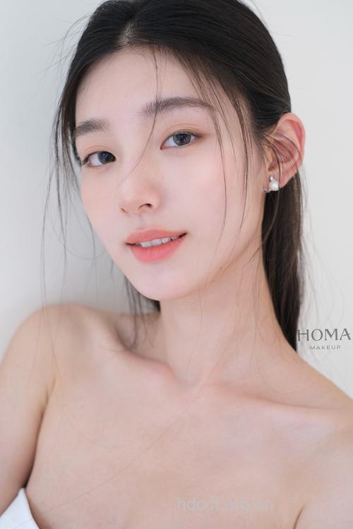 秋季打造气质美女的裸妆