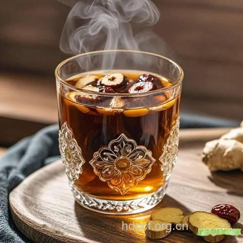 长寿老人每天1杯生姜茶养生