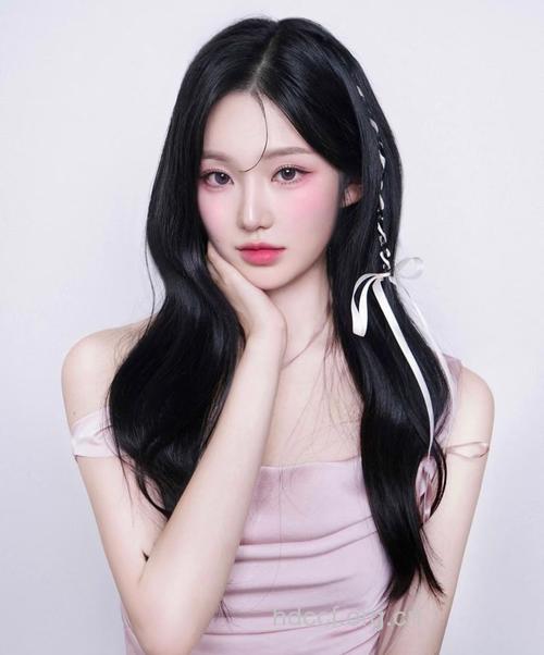 快女四强 潮流妆容抢先看