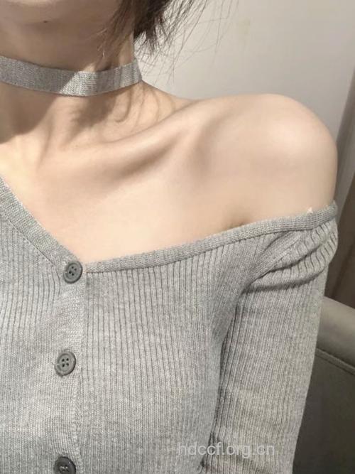 性感锁骨是这样练出来的 不看可惜了