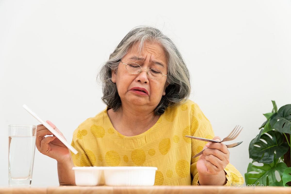 老人这样饮食很不好