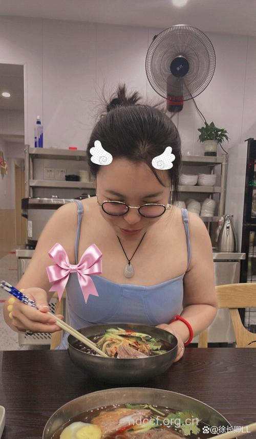 吃得越早，身材越好
