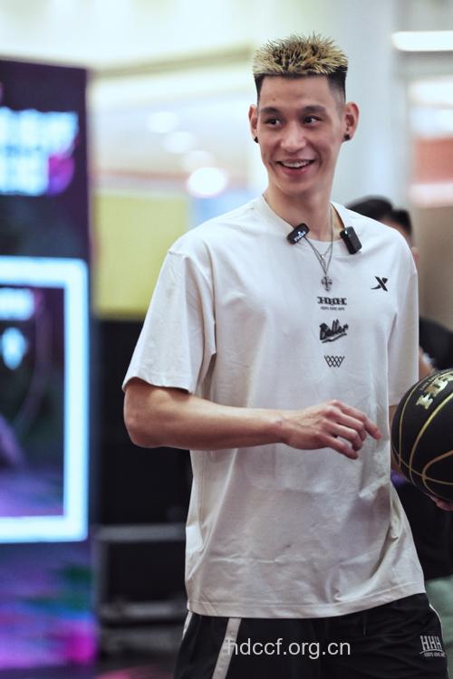 “疯狂”健身饮食之林书豪篇