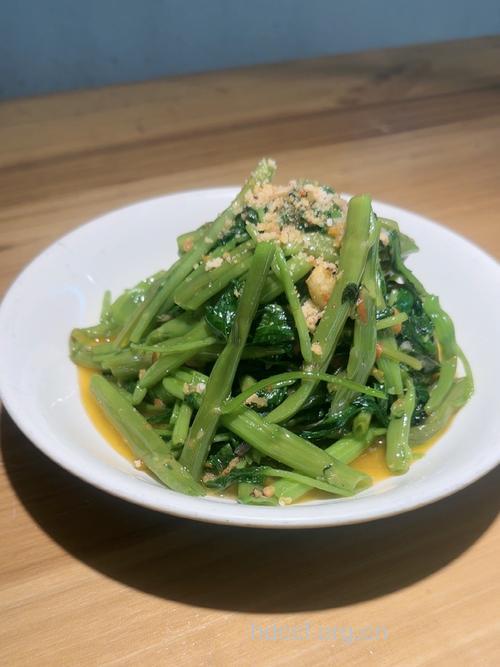 抗癌食谱:虾酱空心菜