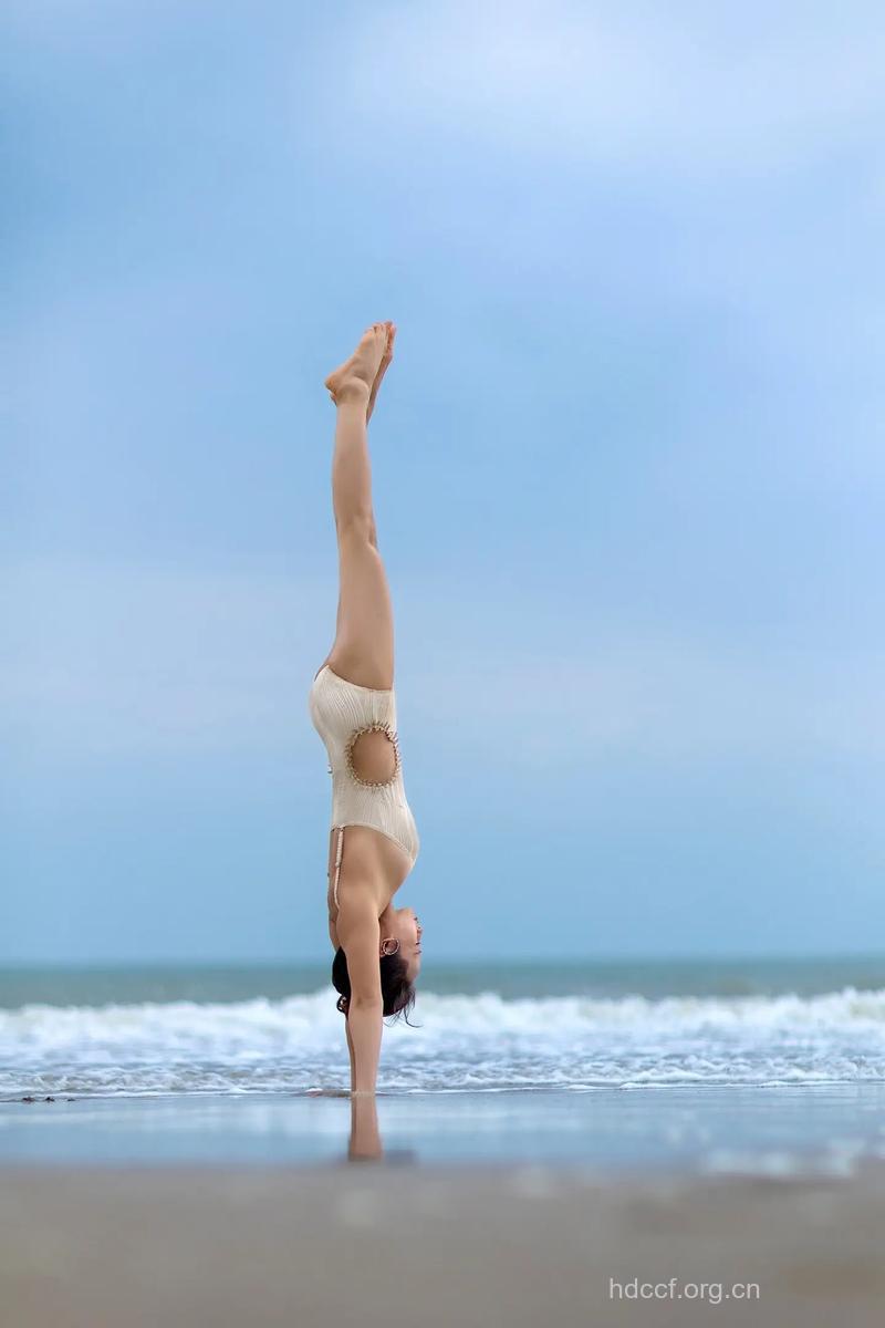 8式有氧瑜伽 打造比基尼身材