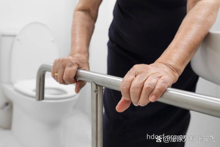 男人蹲着排尿能防癌