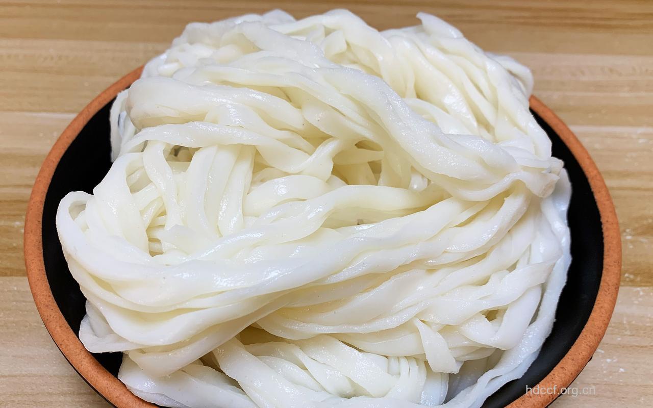 常食用“问题河粉”可致癌