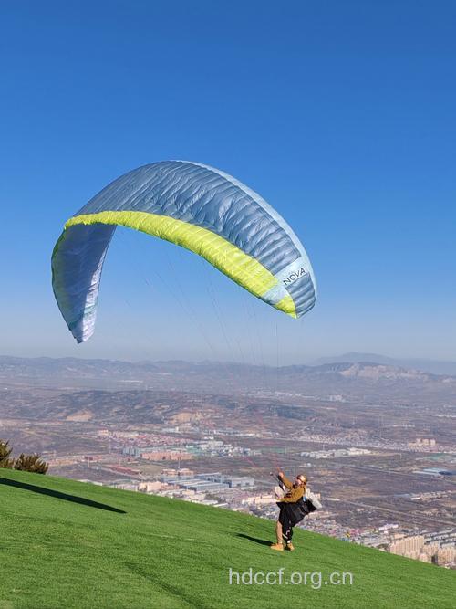 滑翔运动为你插上飞天的梦想