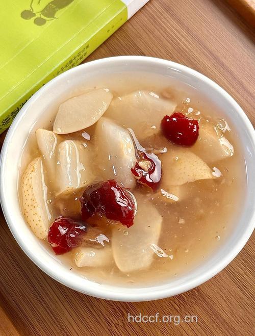 咽喉炎患者适宜饮用的汤品