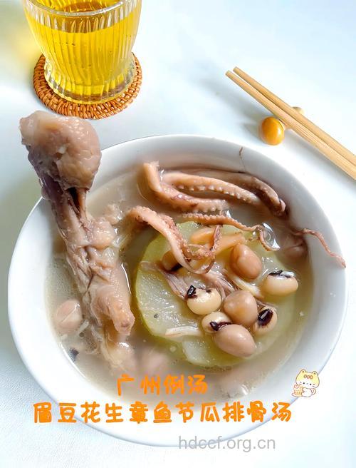 节瓜章鱼汤夏季消暑又养胃