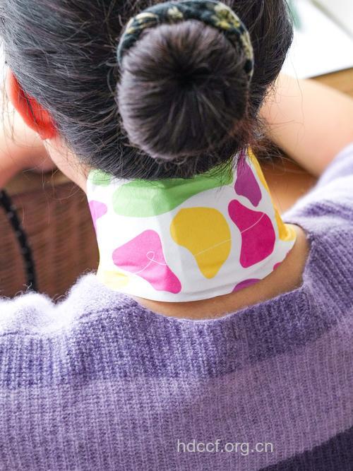 热敷颈椎竟有这些神奇的效果