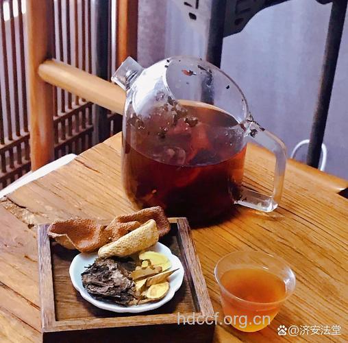 醉酒后喝茶好吗 醉酒后吃什么好