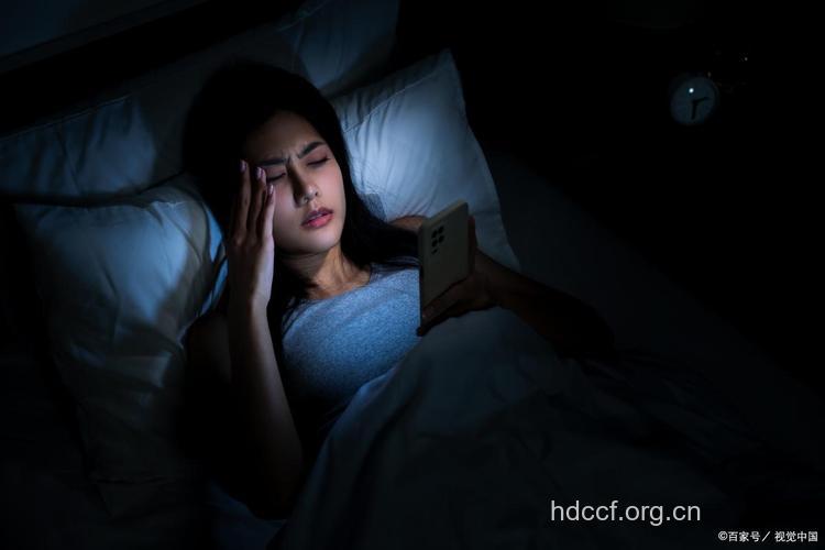 为何女白领都会失眠