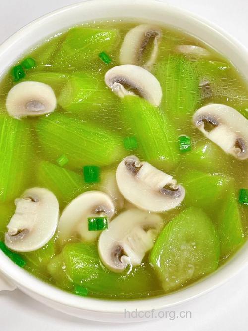 秋季适合用来煲汤的6种蔬菜