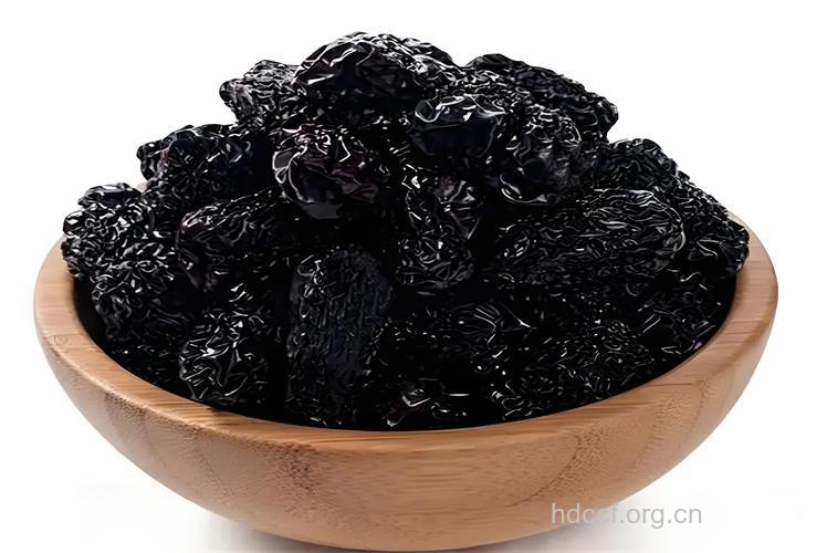 女性抗衰老吃四大黑色水果