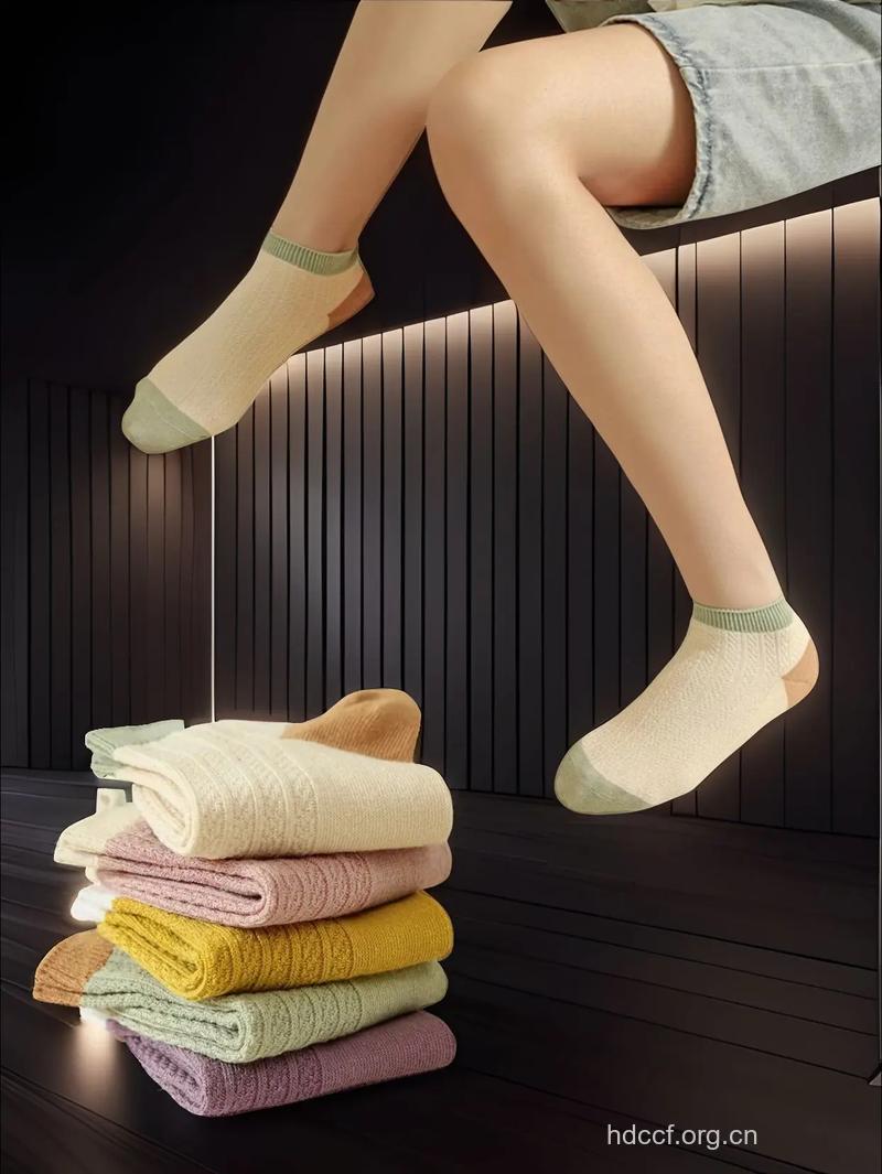 春夏交换之际穿瘦身袜易惹湿疹