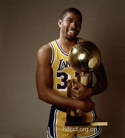 预防艾滋病 篮球明星约翰逊对人们的忠告