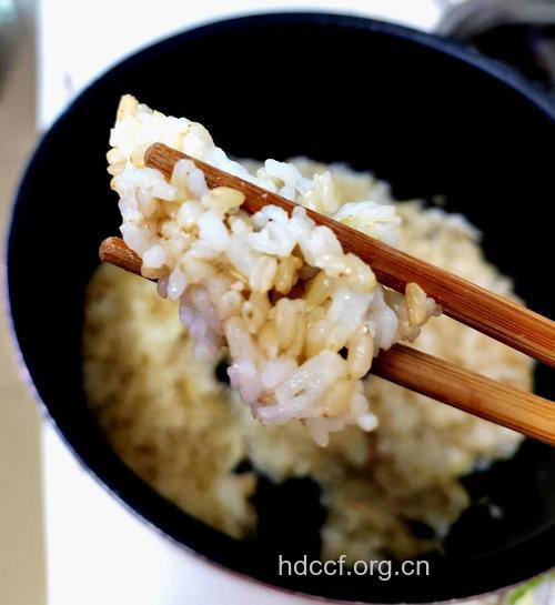 有效预防糖尿病 可多吃糙米饭