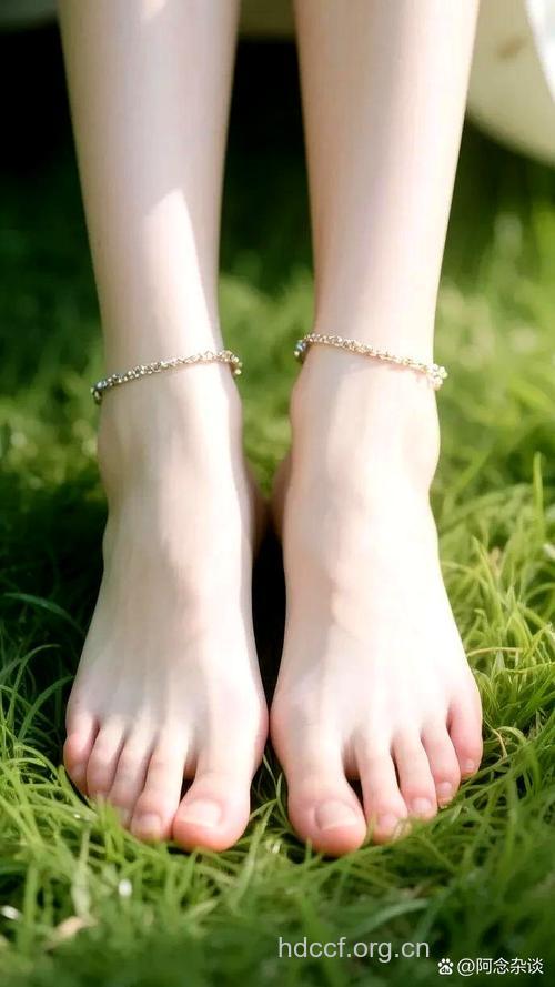 春夏美肤:养细嫩完美双足