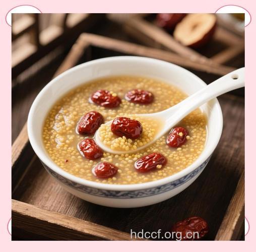红糖小米大枣粥是女人补血的佳品