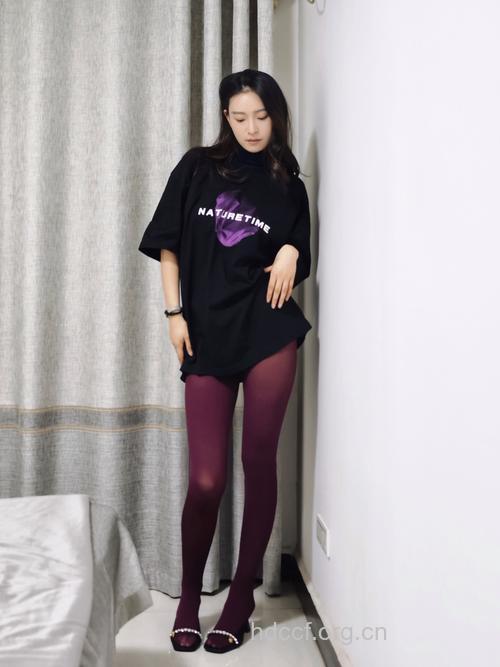 穿紧身连裤袜易引发皮肤过敏吗