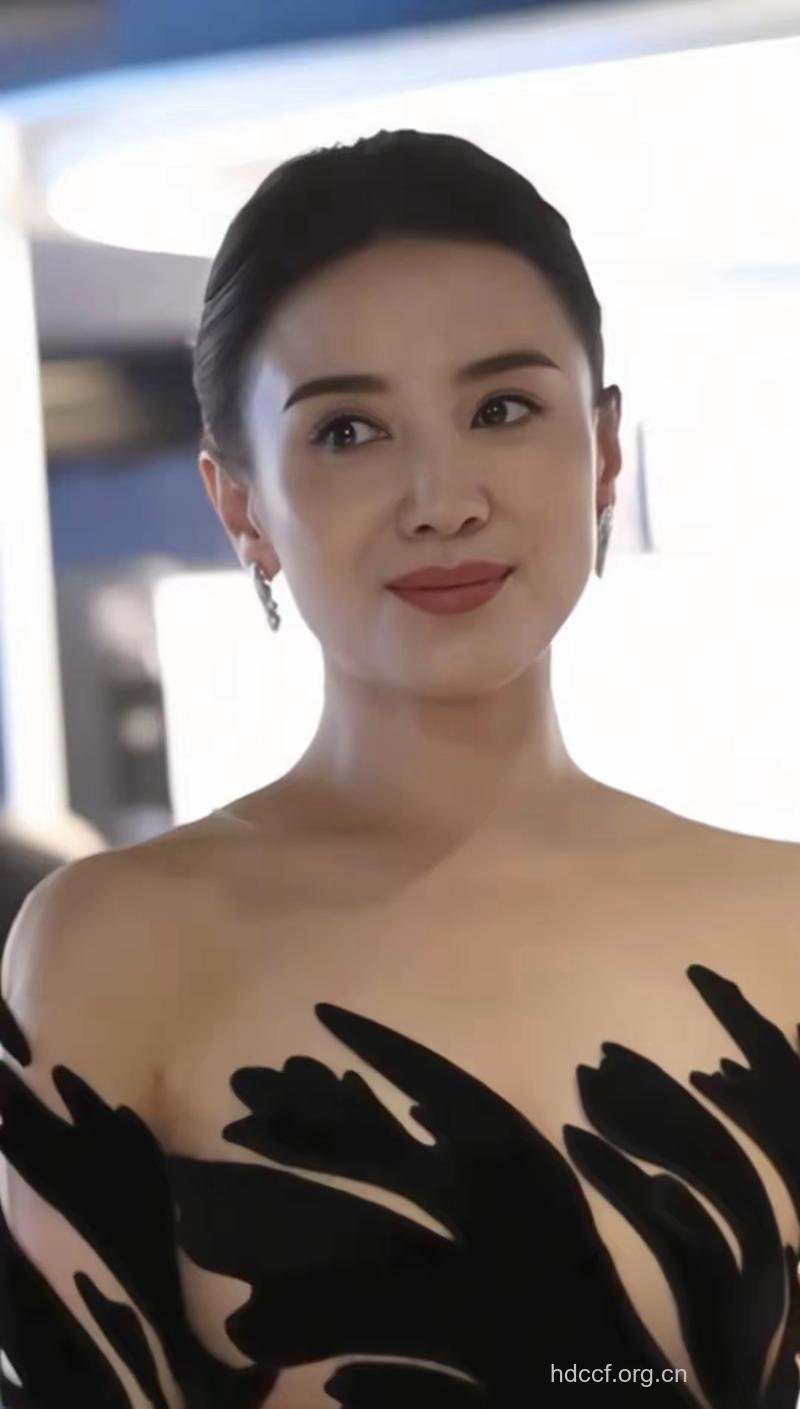 听小宋佳谈性感