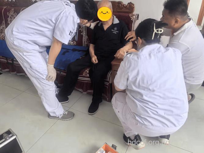糖尿病昏迷的如何现场抢救？